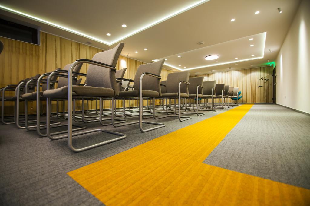 Cluj Business Class エクステリア 写真